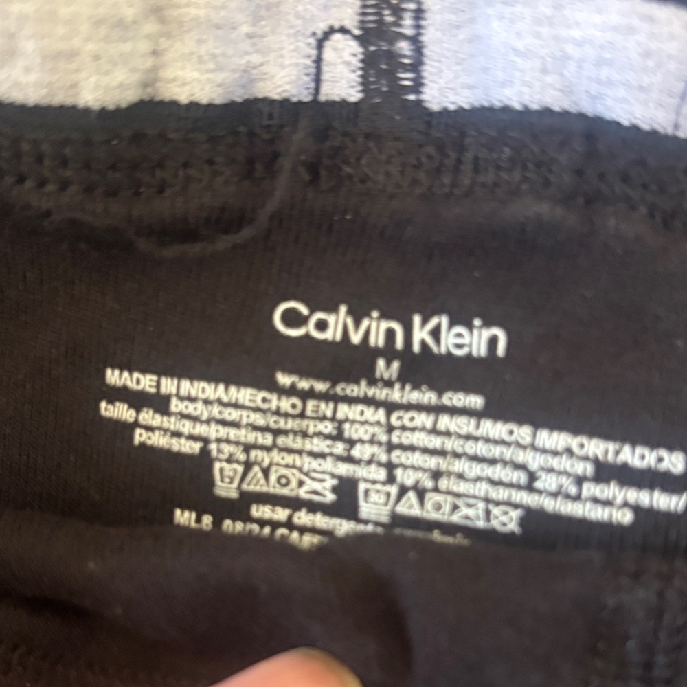 Calvin Klein Black Underwear Set - Picture 2 of 2